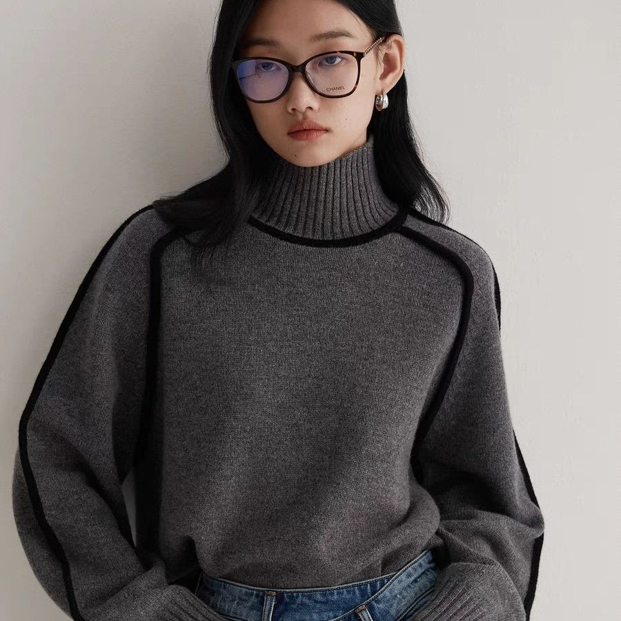 Emilie | Soft turtleneck sweater